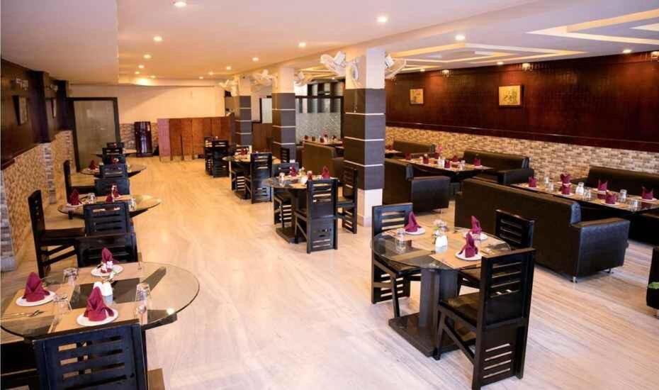 Hotel Lake Shilloi Dimapur Ngoại thất bức ảnh